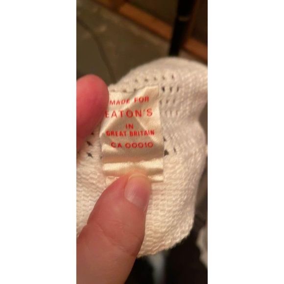 Vintage 70s Eaton’s White Knit Infant Blanket Teddy Bears 39x32” - Picture 10 of 10